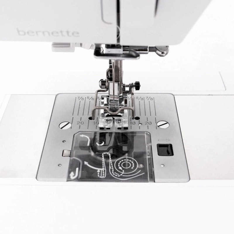 REFURBISHED Bernette B05 Academy Sewing Machine - Swing Design4