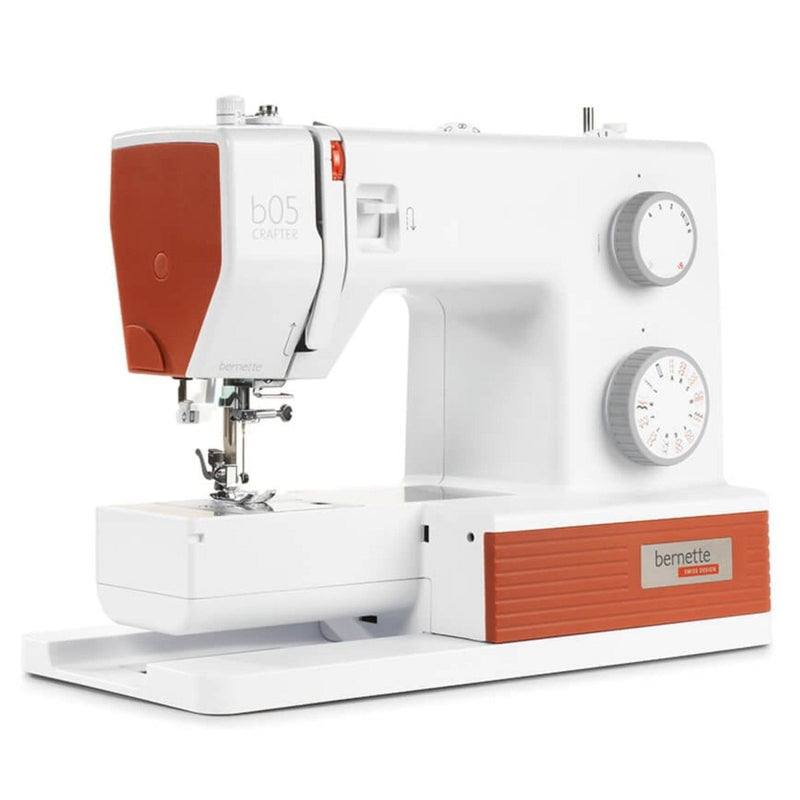 REFURBISHED Bernette B05 Crafter Sewing Machine Bundle - Swing Design
