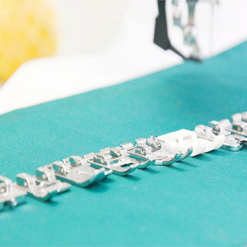 Open Box Bernette B77 Deco Sewing & Quilting Machine Bundle Brother Sewing Bundle Bernette