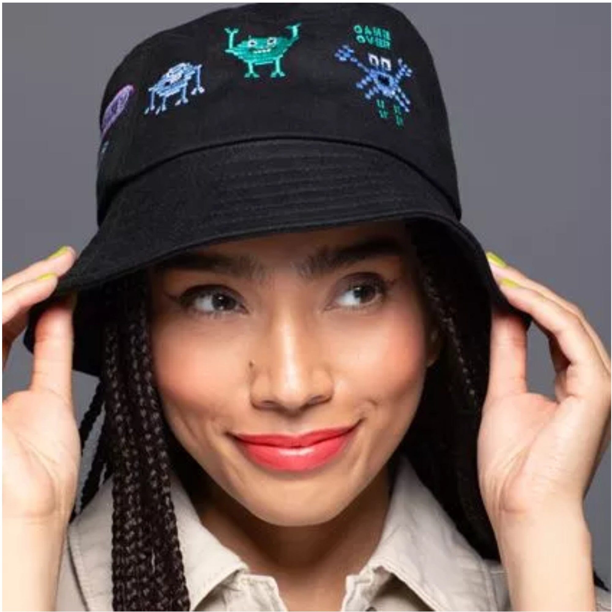 Deluxe Sewing & Embroidery Accessory Kit - 83 Spools Sewing Accessories Brother 