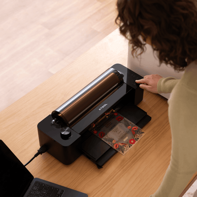 xTool O1 Omni UV + DT Fabric Printer with Roll & Sheet Laminator Swing Design 18