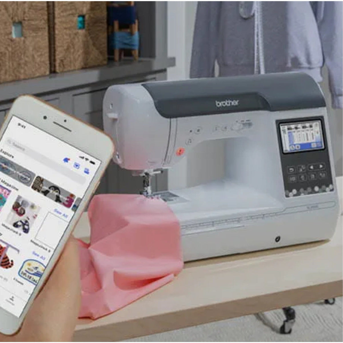 Brother SE2000 Sewing and 5&quot; x 7&quot; Embroidery Machine Bundle Brother Sewing Bundle Brother 