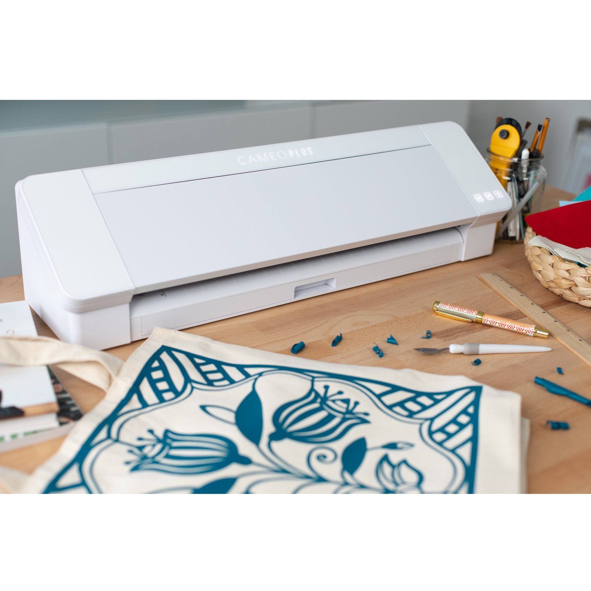 Silhouette Cameo 4 Plus 15 Inch Cutting Machine (White) w/ Accessories -  Bed Bath & Beyond - 38155091